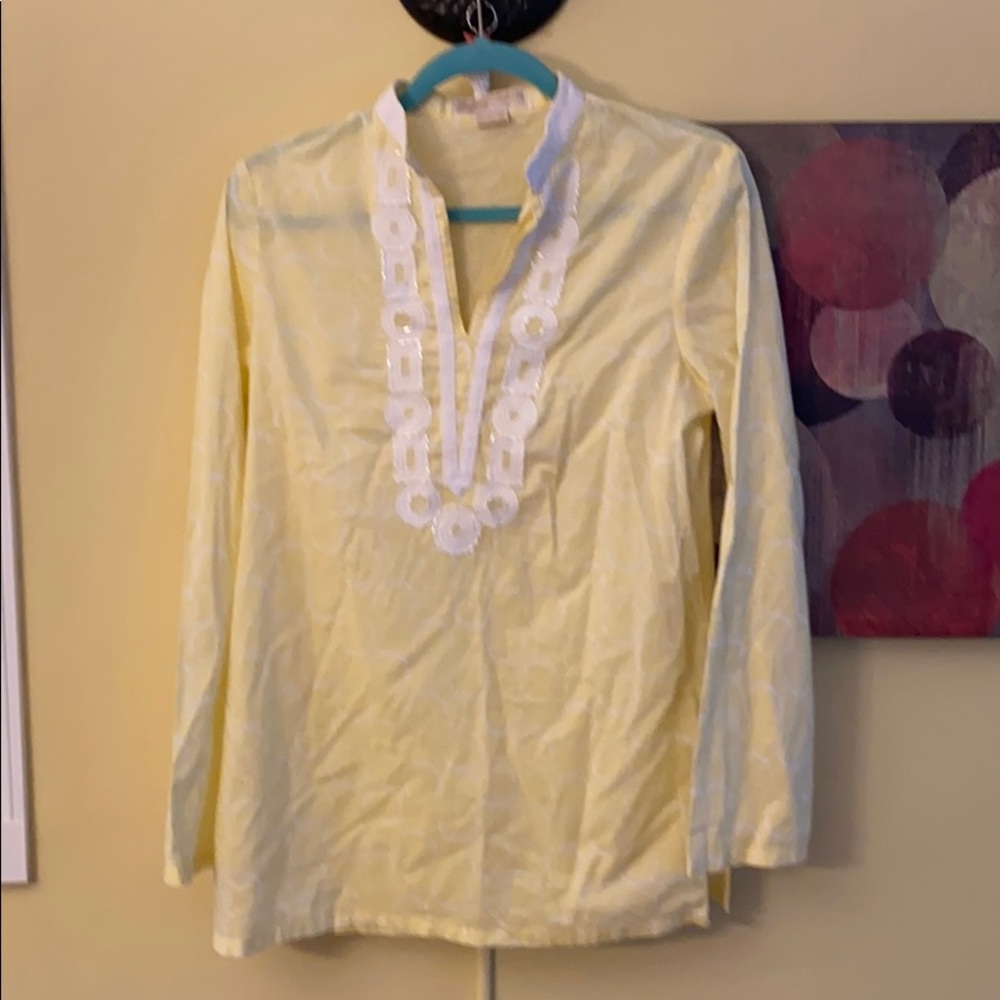 Lightweight Micheal Kors yellow tunic